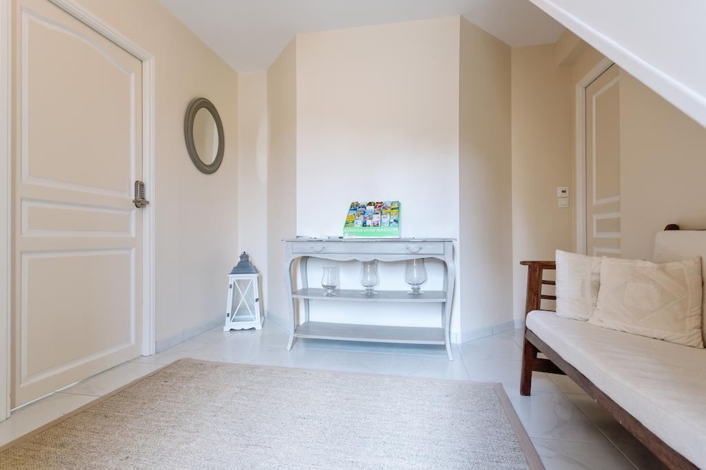 Villa Tracy Guest House Экстерьер фото