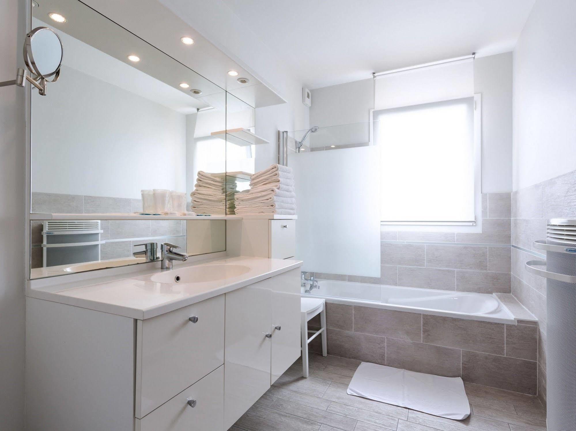 Villa Tracy Guest House Экстерьер фото